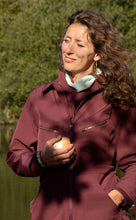 Load image into Gallery viewer, Wylding Storm Hood Burgundy